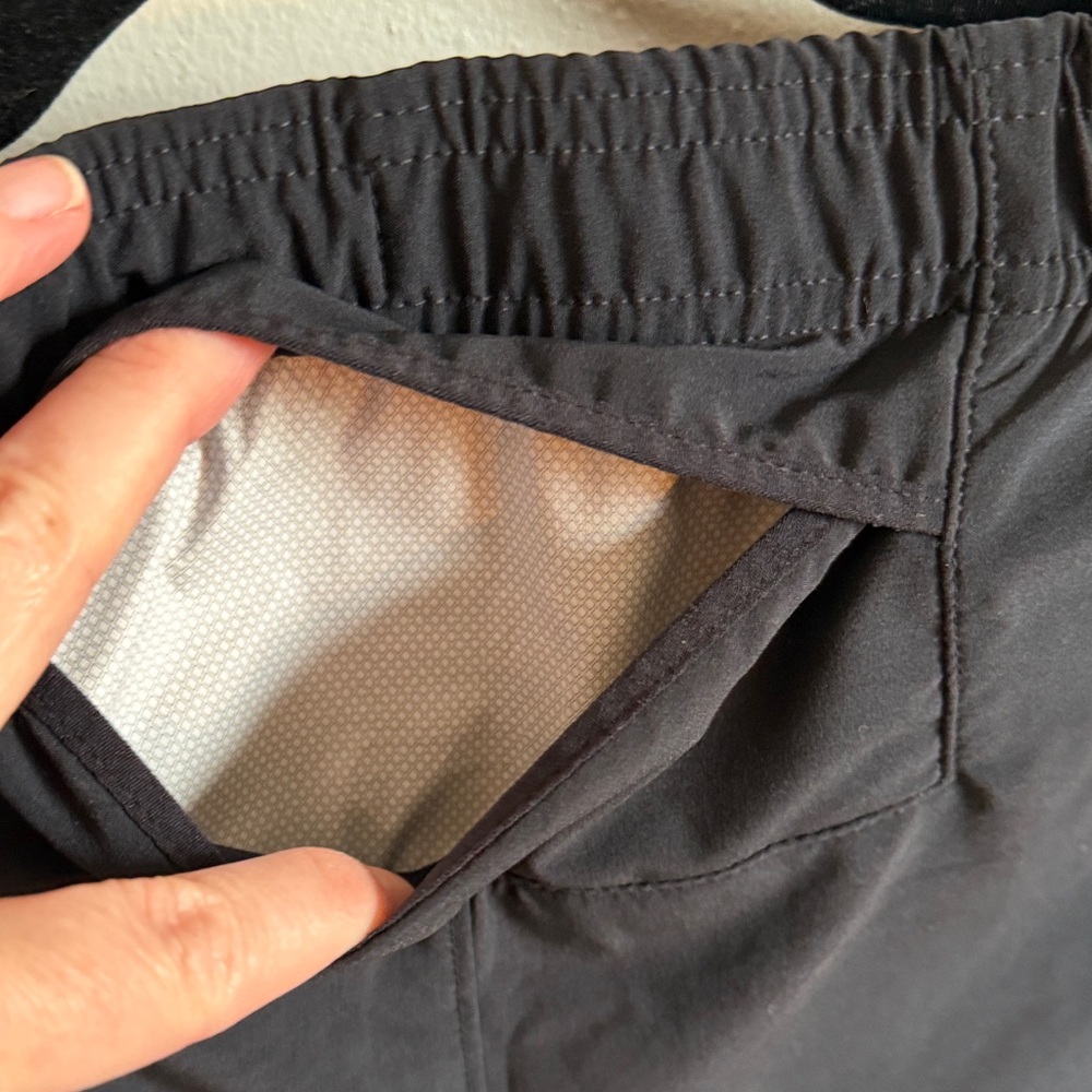 Nike Black Athletic Joggers - Picture 5 of 6